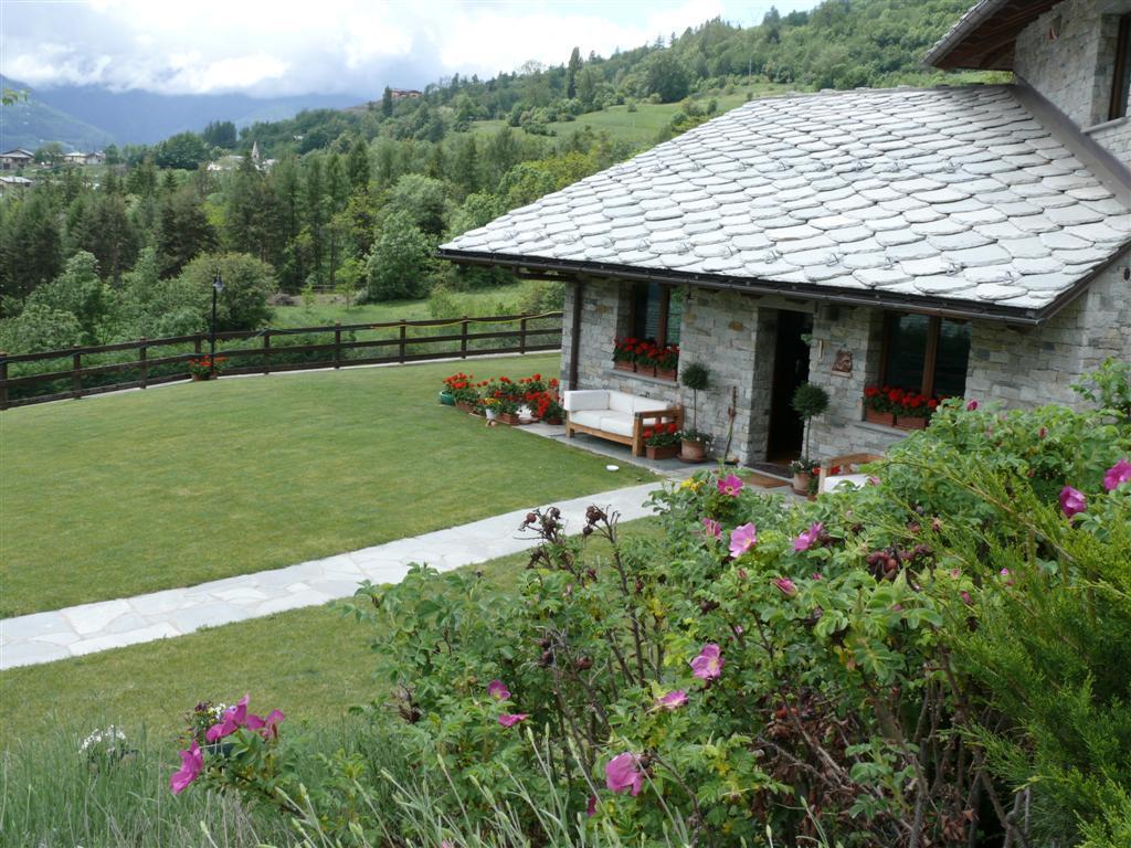 Bed and Breakfast Mon Reve Аоста Экстерьер фото