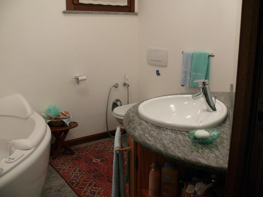 Bed and Breakfast Mon Reve Аоста Экстерьер фото